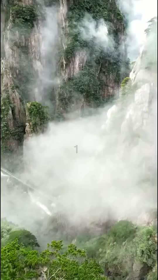 合权普法|邻居在楼道放鞋架子违法吗?违法!
